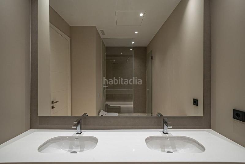 Foto 5d5478b9-f384-4676-85c3-7d1daeff5f5b. Chalet en Divina Pastora Marbella
