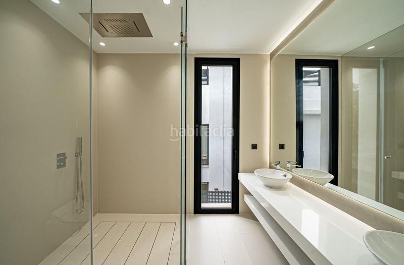 Foto 6f633826-705c-43bf-bd9b-250b1add08d9. Chalet en Divina Pastora Marbella