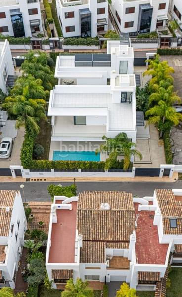 Foto 93e6b714-5751-4d6a-b0ab-fcdb9294b481. Chalet en Divina Pastora Marbella
