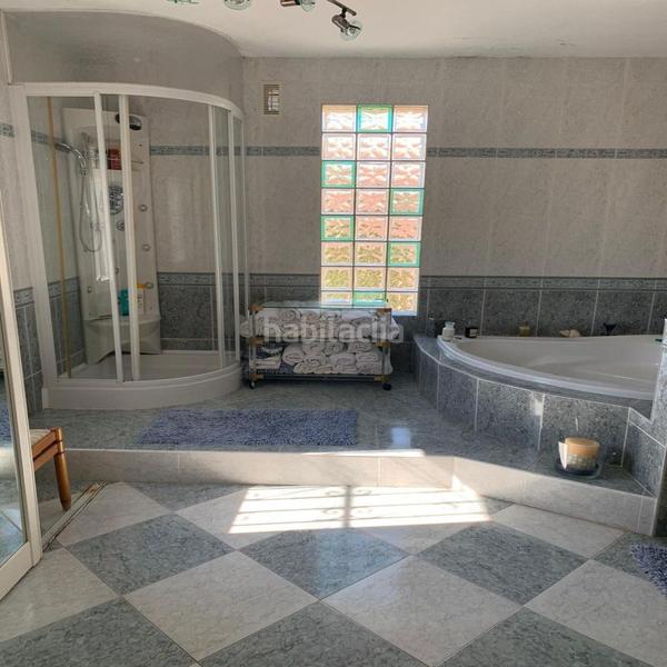 Foto 21899a96-f53d-4e5b-9fec-645de9900411. Chalet en Calahonda Mijas