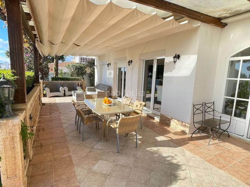 Foto 86a727cb-852d-4509-8e20-10011e2afe6b. Chalet en Calahonda Mijas