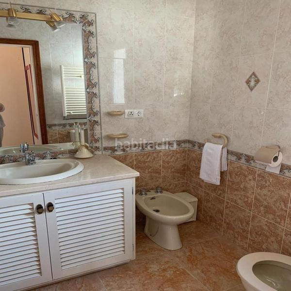 Foto 98e04aba-ed9a-4d69-8fdb-683d04a29d51. Chalet en Calahonda Mijas