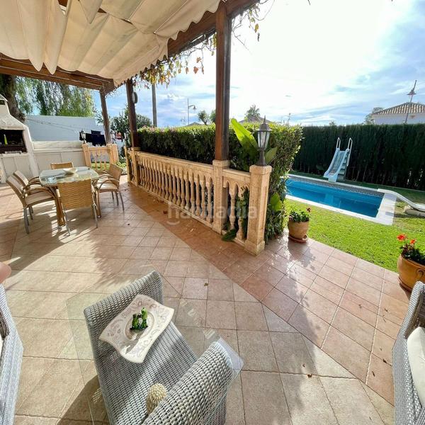 Foto c7be29d4-2867-416c-9a7d-0e470d2d22ef. Chalet en Calahonda Mijas