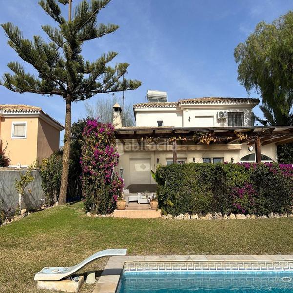 Foto f1c9f3c3-44b2-4772-acf0-f20a98913429. Chalet en Calahonda Mijas