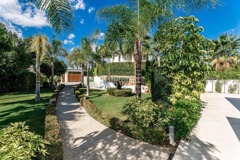 Foto a1ef5896-5962-4720-87c1-dc11f08319c1. Chalet en Los Naranjos Marbella