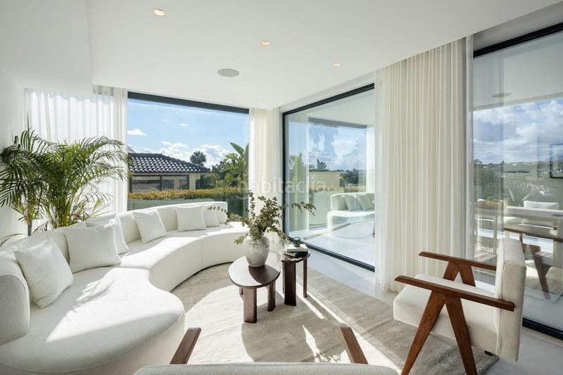 Foto 764ad0f2-f6ae-480d-8cdb-dfe581e1b972. Chalet mit pool in Los Naranjos Marbella