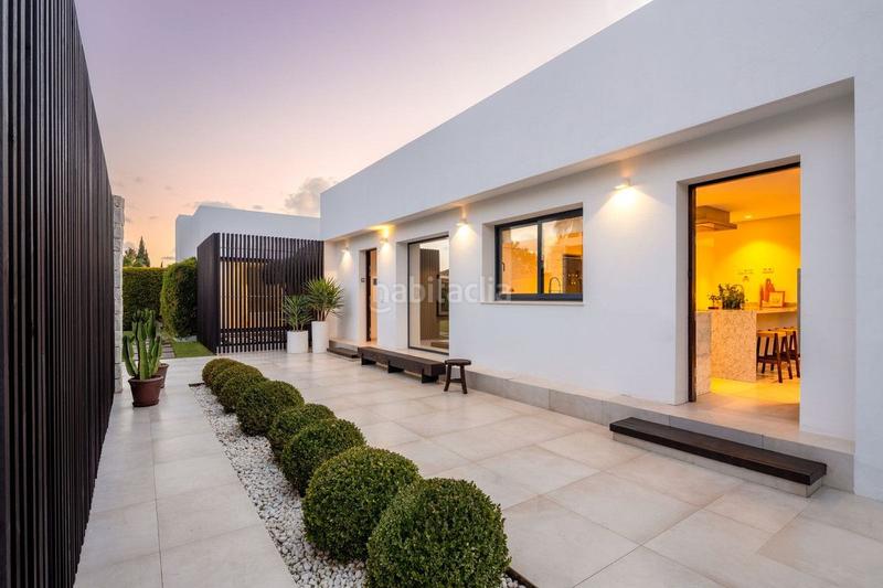 Foto c3908480-54b1-43f8-a098-5b0c55a04994. Chalet en Los Naranjos Marbella