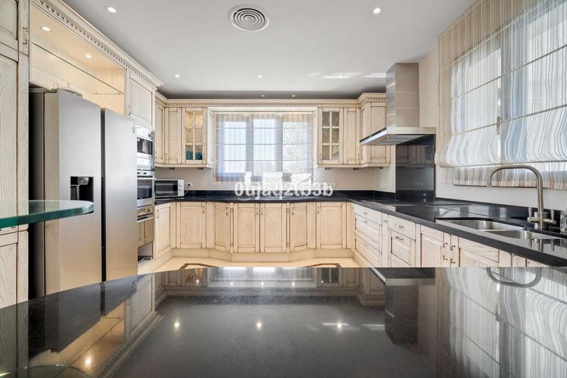 Foto ac94abb0-7bd4-4387-92ba-4f097d6c6538. Chalet en Montemayor - Marbella Club Benahavís