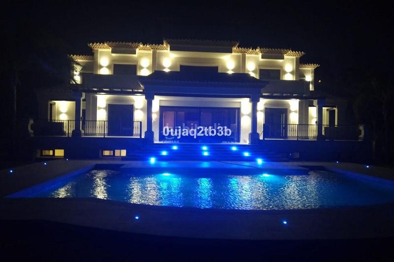 Foto 11833c8f-b06f-4a0a-89e6-1e3e6f5ee16d. Chalet avec piscine dans Montemayor - Marbella Club Benahavís