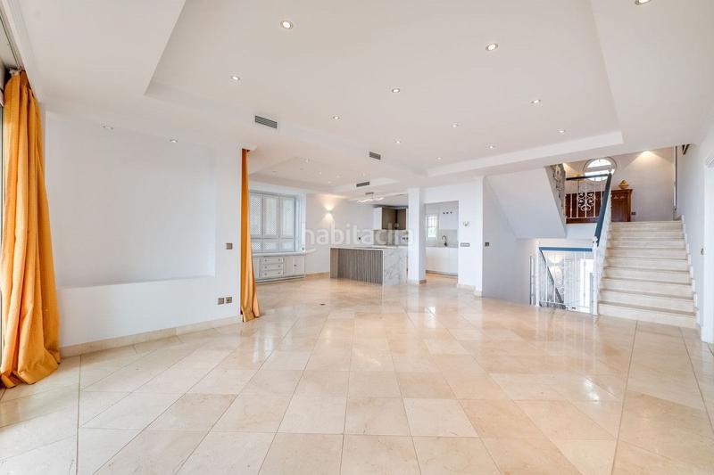 Foto c93a3079-fbc1-4e23-bf31-2d95ab543cb4. Chalet en Divina Pastora Marbella