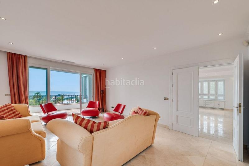 Foto 40c86cf0-e616-435f-b79d-c5455cbfc6ed. Chalet con riscaldamento piscina in Divina Pastora Marbella