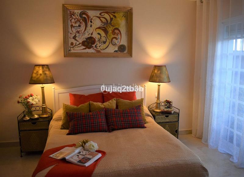 Foto 03599469-1f13-4041-8551-8d06072ebd72. Casa amb piscina a Aloha Marbella