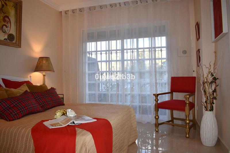 Foto 558438cb-8ca1-425d-a708-fb951bdddcae. Casa amb piscina a Aloha Marbella