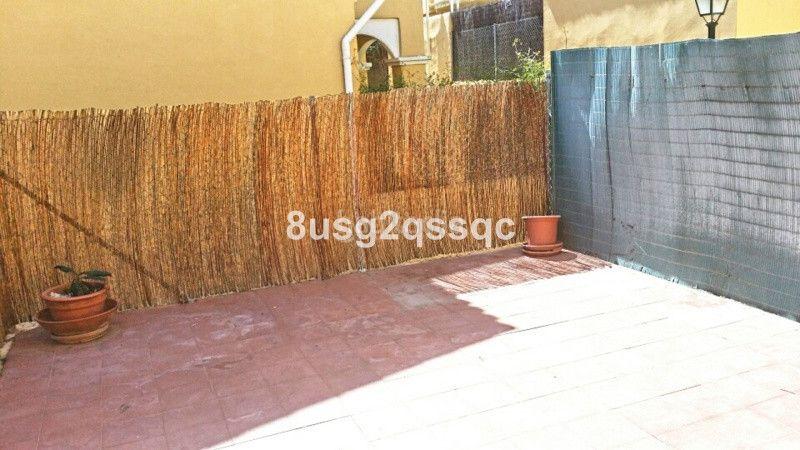 Foto 0db28726-da95-42cf-9f6f-72823cc6c45c. Casa a schiera con piscina in Los Llanos Estepona