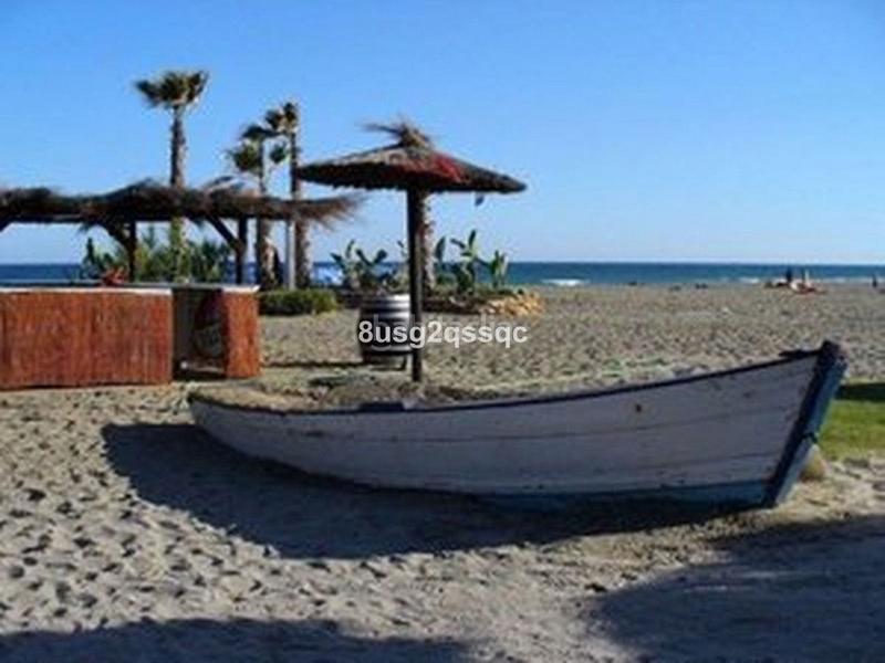 Foto b61b5c2c-0c0d-4fa3-bd0b-a6ed6955a262. Casa a schiera con piscina in Los Llanos Estepona