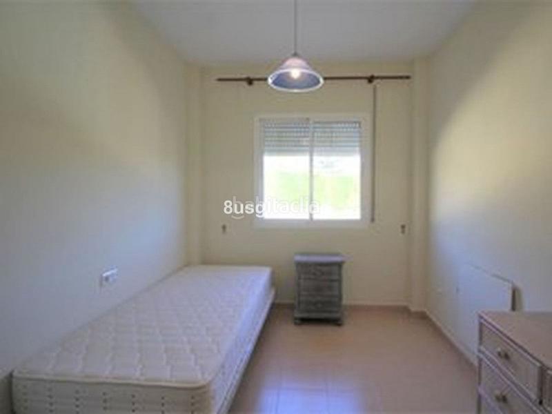 Foto c9c7be16-bdde-4f10-9414-f7f91abb37c2. Casa a schiera con piscina in Los Llanos Estepona