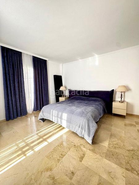 Foto d5198b89-d3dc-4cfd-92f9-05fad80f5d7b. Casa adosada en Los Naranjos Marbella