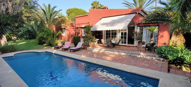 Foto cb53afe7-a4fd-4baa-b267-bd4c0872865a. Chalet mit pool in El Rosario - Ricmar Marbella