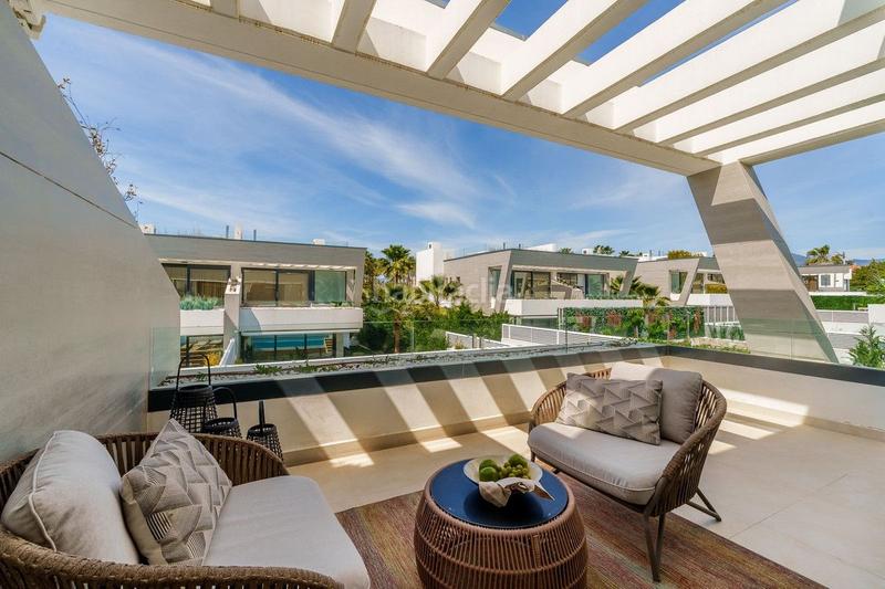 Foto 66c5c6c1-6e2e-473b-a6ca-b057d641afbe. Reihenhaus mit heizung pool in La Luz - El Torcal Málaga