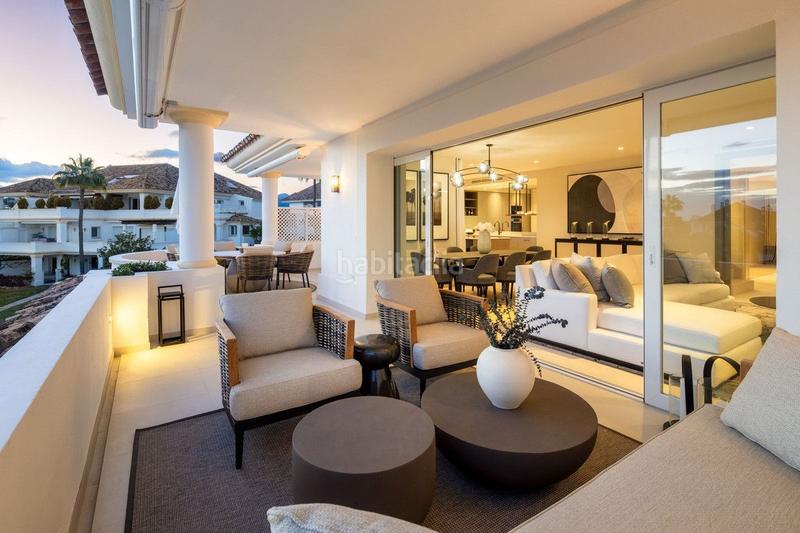 Foto 77cc80dd-6169-48f8-9123-c397b611b700. Attico con riscaldamento piscina in Divina Pastora Marbella