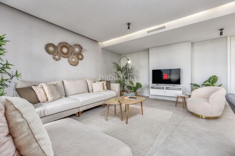 Foto 0710f2ee-c2f0-44be-b59b-9d495f1c1b0e. Apartment with heating pool in Guadalobón Estepona