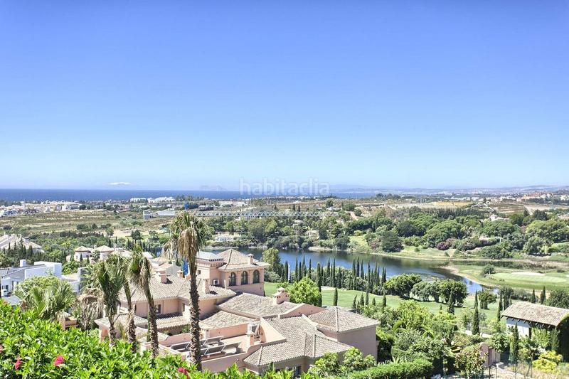 Foto b66eab81-f206-499f-96c6-c969f871c66c. Chalet con piscina in Los Flamingos Benahavís
