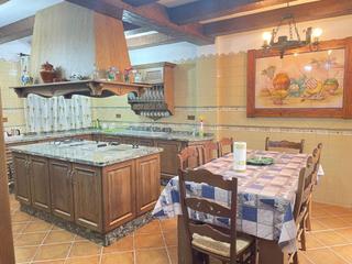 Chalet à Villanueva De La Concepción