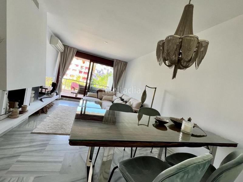 Foto 9b2e7820-d6ff-4120-869d-7601710c720d. Attico con riscaldamento piscina in Los Flamingos Benahavís