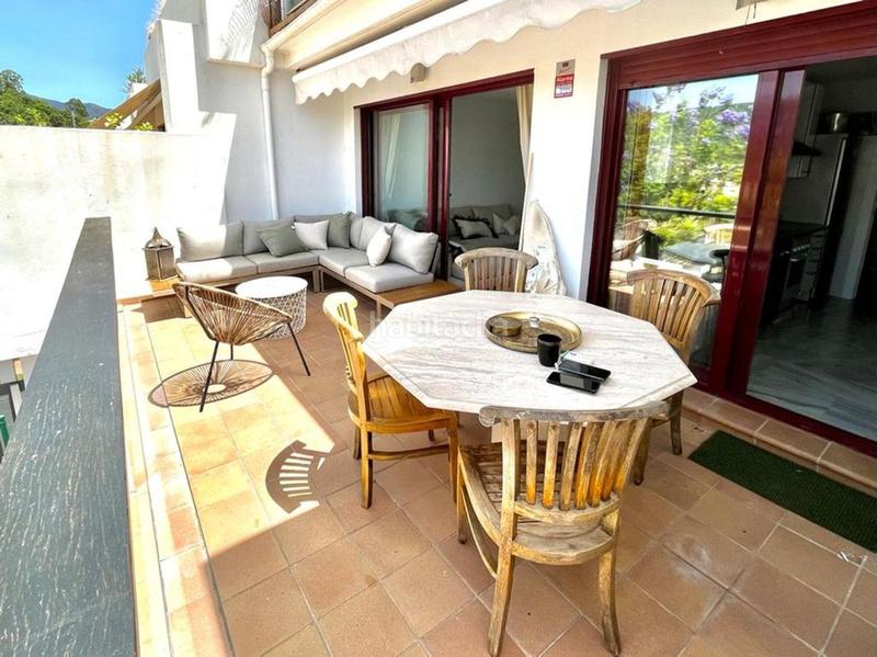 Foto 182cc7ce-1d65-43f1-921a-4e7943e4d615. Penthouse with heating pool in Los Flamingos Benahavís