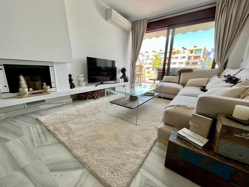 Foto 4ae1e9a8-7933-4378-a7db-acc9be385de8. Penthouse with heating pool in Los Flamingos Benahavís