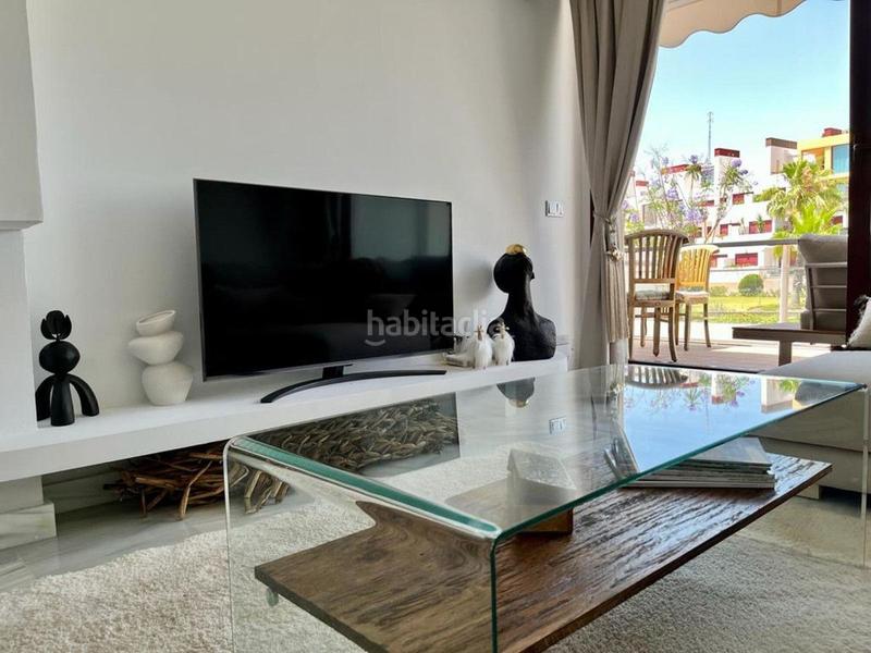 Foto b1a58a4d-21ad-49c2-81d1-ac4be20102ff. Penthouse with heating pool in Los Flamingos Benahavís