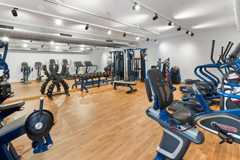 Foto 29b75f7a-9490-49af-be6d-0d7b1c193e6b. Apartment with heating pool in Centro Histórico Málaga