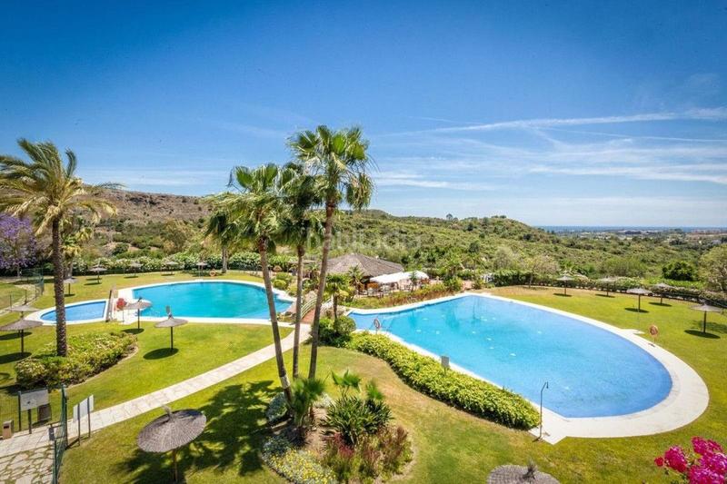 Foto d8397b37-6fbf-4b02-8be5-4b4e3479c529. Àtic amb calefacció piscina a Los Flamingos Benahavís