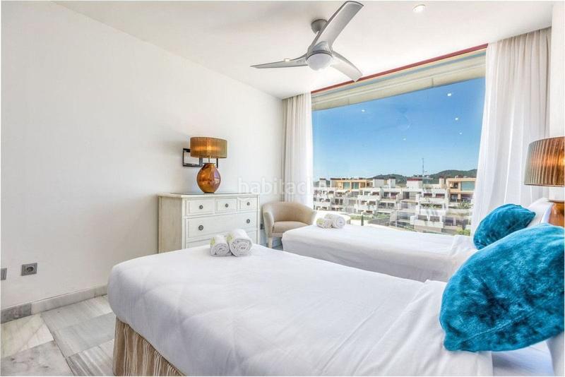 Foto afb7e4d4-e7c6-4b5f-98ca-e91bd79fe476. Dachwohnung mit heizung pool in Los Flamingos Benahavís