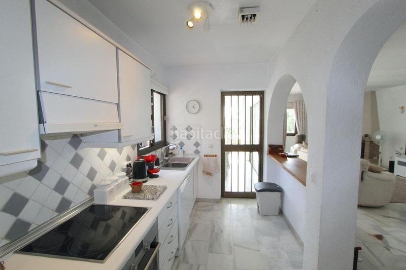 Foto 549e6594-7bab-4b4f-92d4-b68933e62bd7. Chalet avec chauffage piscine dans Almayate Bajo
