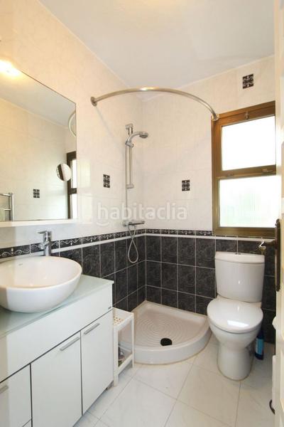 Foto 8cf834a4-537f-4989-b560-ef6b44f85c9b. Chalet avec chauffage piscine dans Almayate Bajo