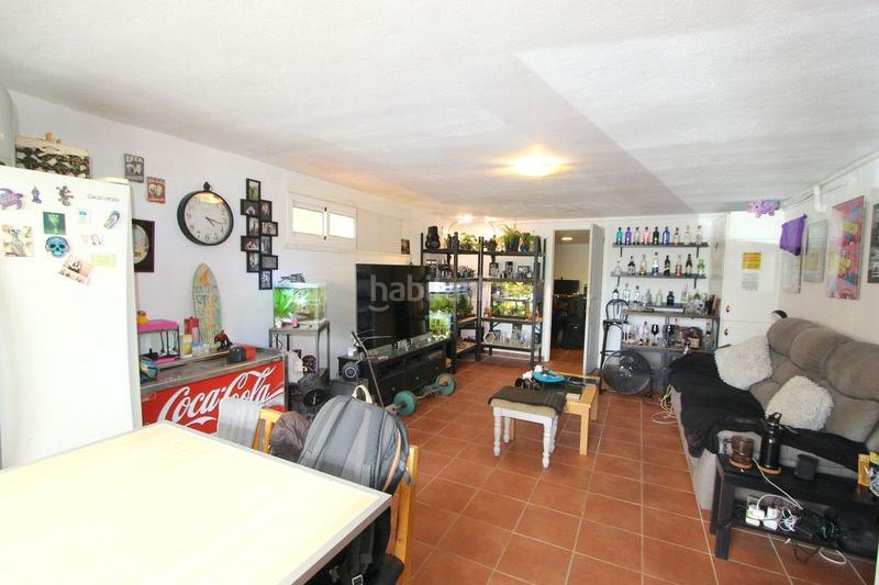 Foto ce87c995-4ca2-4b68-be39-f48d90e4b043. Chalet avec chauffage piscine dans Almayate Bajo