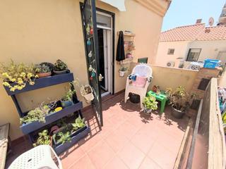 Casa adossada a Loma de los Riscos