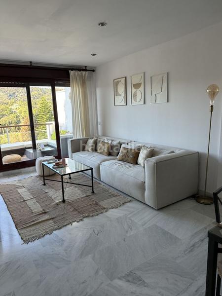 Foto 80ccb180-9374-4bfd-9aa9-53b386b2a49b. Appartement mit heizung pool in Los Flamingos Benahavís