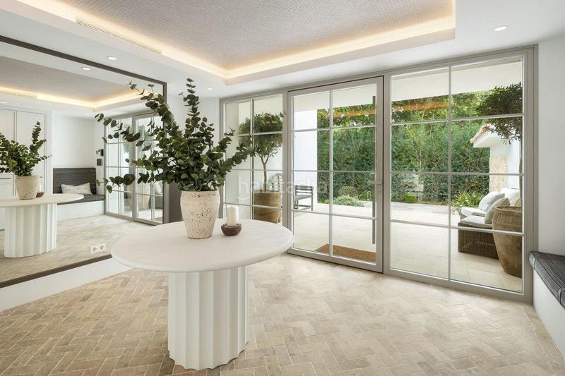 Foto e8e1c762-798e-44c0-a350-ff839bf53d55. Chalet en Divina Pastora Marbella