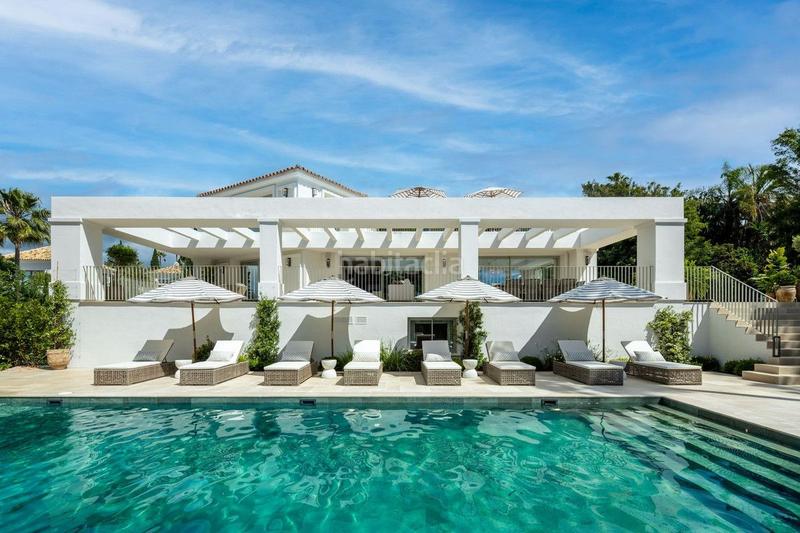 Foto fee82aa4-35f1-4725-a5b1-3a99653a585e. Chalet en Divina Pastora Marbella