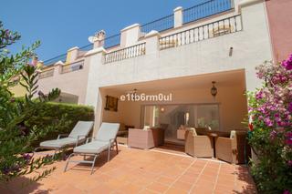 Semi detached house in Divina Pastora