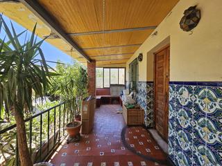 Casa adossada a Centro