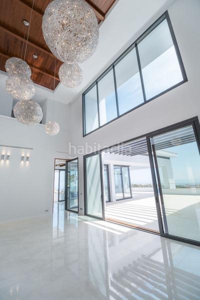 Foto 6355e400-59d4-4cee-b76f-e8e508c04997. Chalet with pool in Guadalmina Baja Marbella