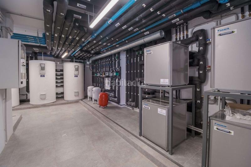 Foto 8fdcf782-aca9-4e80-b081-409c8bbee508. Chalet with pool in Guadalmina Baja Marbella