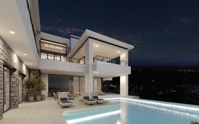 Foto cf9ff076-0271-4a9b-9068-6af3987f0ec6. Chalet with pool in Guadalmina Baja Marbella