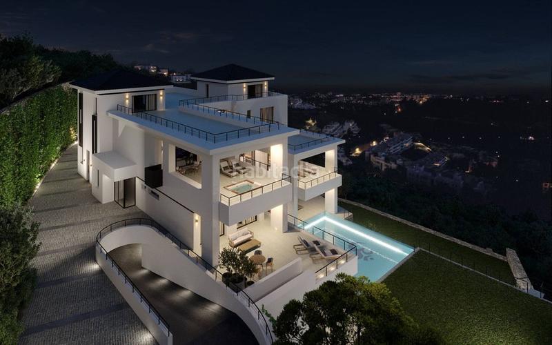 Foto 622e3319-9472-4b9f-8ca8-e8616a3e97cc. Chalet avec piscine dans Guadalmina Baja Marbella