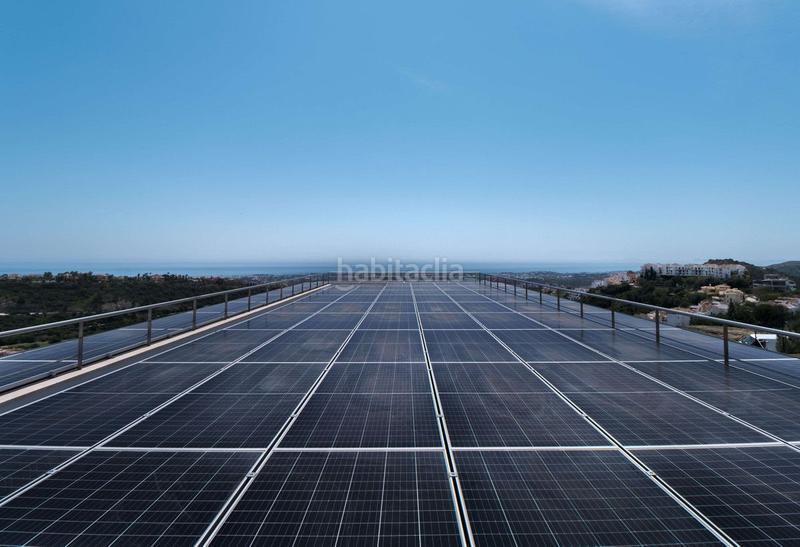 Foto b5a5389f-0cb9-4f65-b475-6a20b2b66757. Chalet con piscina in Guadalmina Baja Marbella