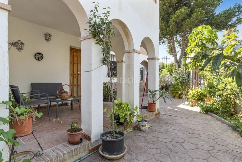 Foto d628d4f7-fca2-4ca4-b6f9-9e5a4668d778. Chalet en Centro Estepona