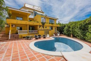 Chalet in El Rosario - Ricmar